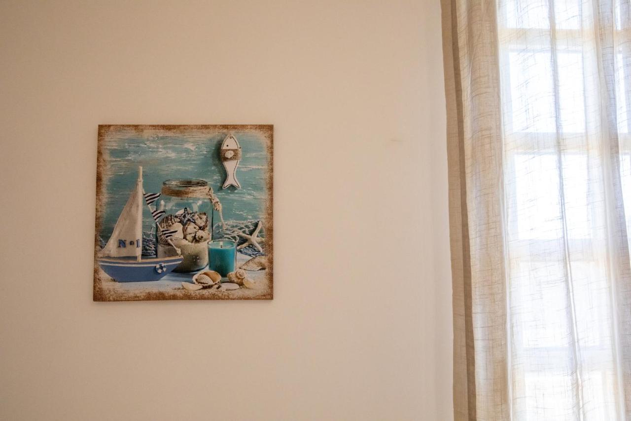 B&B Zio Luciano 아볼라 외부 사진